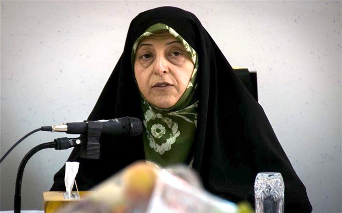 ابتکار: اشتغال آفرینی بانوان سرپرست خانوار رویکرد اصلی دولت دوازدهم در حوزه بانوان است