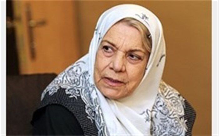 خون‌ریزی معده بازیگر زن کهنه‌کار