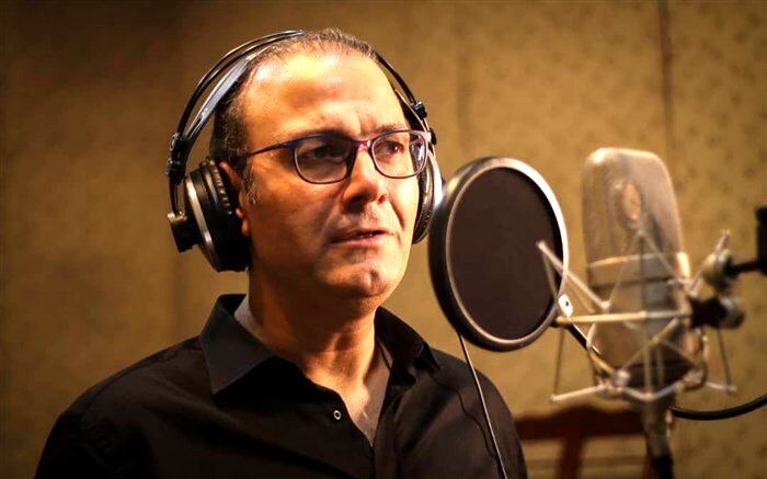 علیرضا قربانی قطعه «لیلا» را برای «پدر» خواند