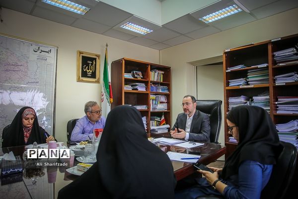 نشست خبری معاون وزیر کشور درباره آسیب های اجتماعی