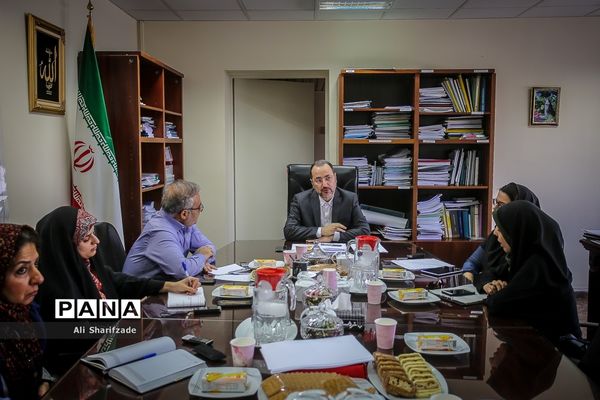 نشست خبری معاون وزیر کشور درباره آسیب های اجتماعی