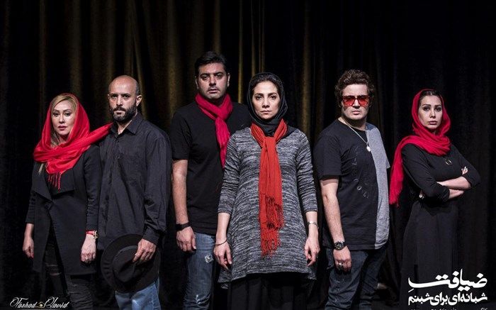 دستیار کیمیایی ضیافت دیگری را در عمارت نوفل لوشاتو برپا می‌کند