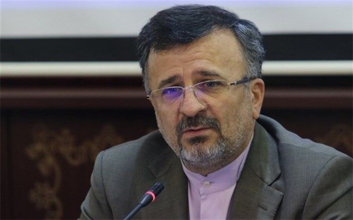 داورزنی: تبعیضی در کار نیست، استقلال و پرسپولیس را به یک چشم نگاه می‌کنیم