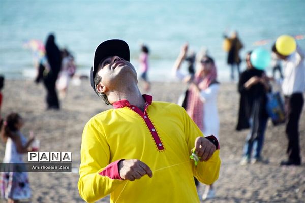 جشنواره بادبادک‌ها در فریدونکنار