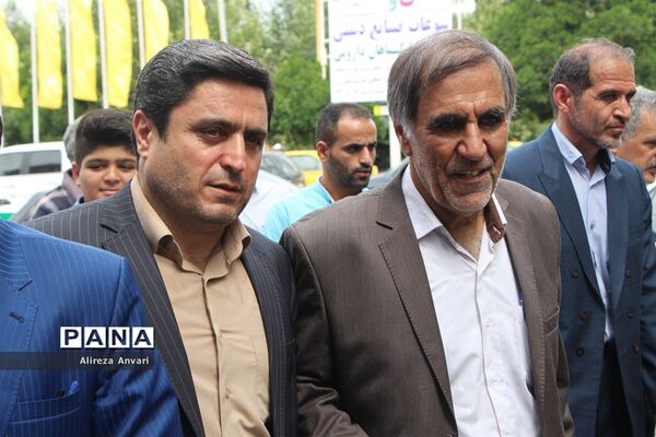 تجلیل از دانش‌آموزان مدال‌آور در المپیاد جهانی ریاضی
