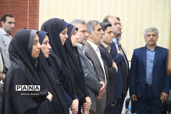 تجلیل از دانش‌آموزان مدال‌آور در المپیاد جهانی ریاضی