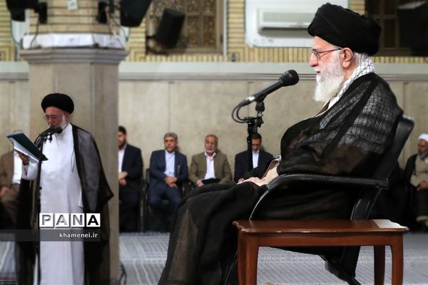 دیدار کارگزاران حج با  رهبر انقلاب اسلامی