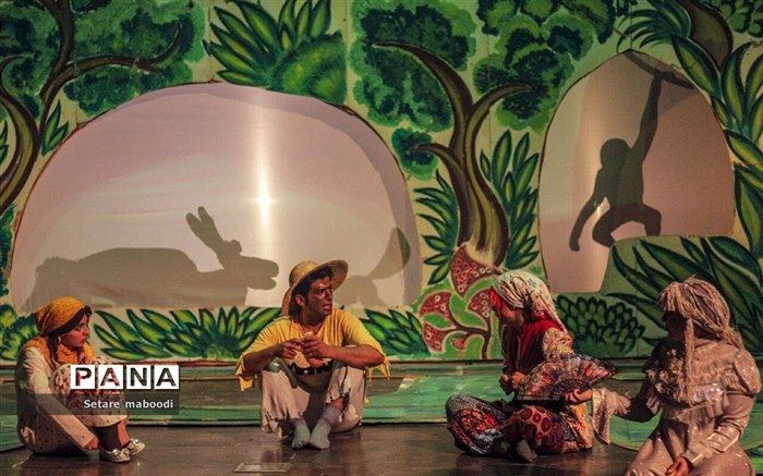 راه‌اندازی دبیرخانه دائمی برگزاری جشنواره‌های ملی تئاتر در فارس