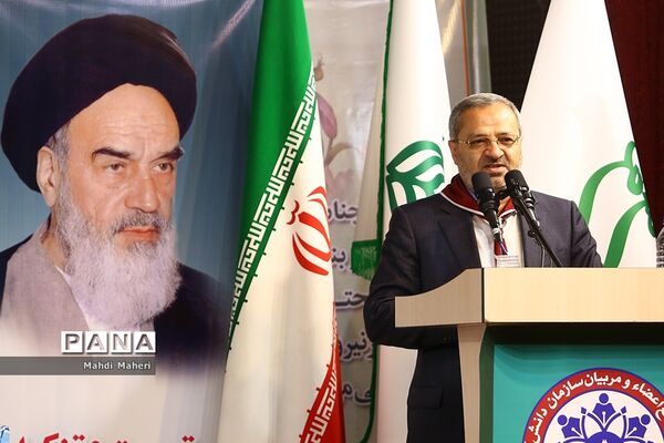 دومین روز از کنگره مجامع اعضا، مربیان و مدرسین سازمان دانش آموزی