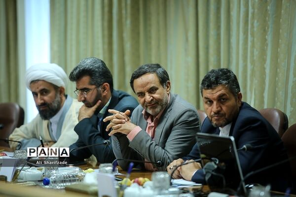 نشست فصلی مشترک ستاد همکاری‌های حوزه و آموزش و پرورش