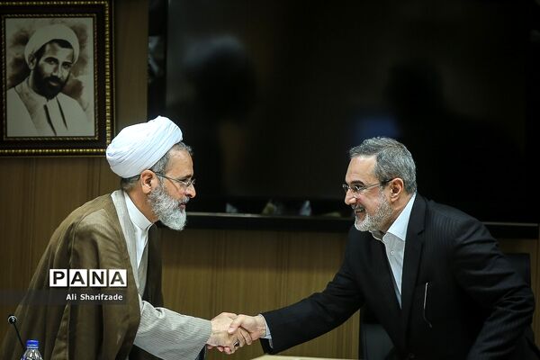 نشست فصلی مشترک ستاد همکاری‌های حوزه و آموزش و پرورش