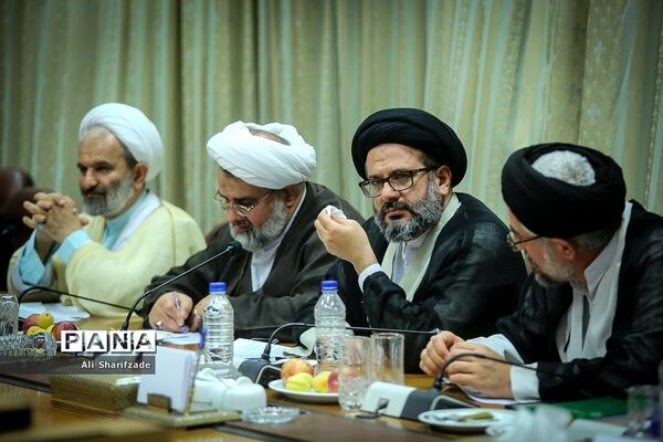 نشست فصلی مشترک ستاد همکاری‌های حوزه و آموزش و پرورش