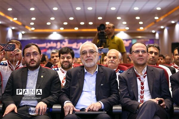 اختتامیه دومین کنگره مجامع اعضا، مربیان و مدرسین سازمان دانش آموزی
