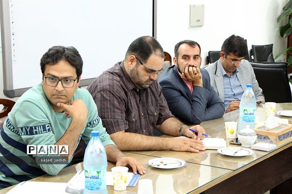 نشست خبری نایب‌رئیس گروه عمران مجلس شورای اسلامی در یزد