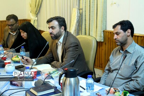 جلسه‌ توجیهی سرپرستان استان های حاضر در اردوی ملی مناطق مرزی