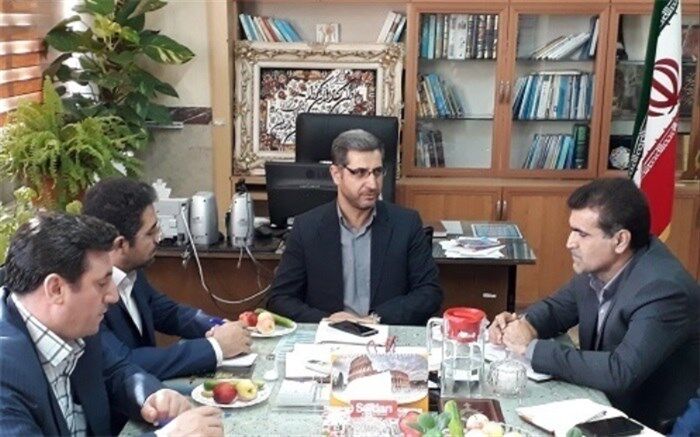 رونق و رشد جامعه در گرو باسوادی است