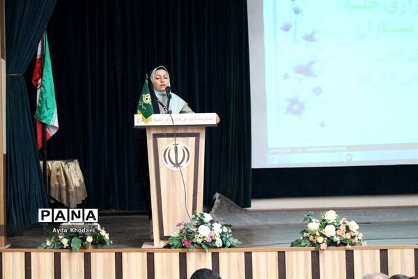 گردهمایی  مربیان و دانش‌آموزان تشکل پیشتازان البرز اعزامی به اردوی استانی