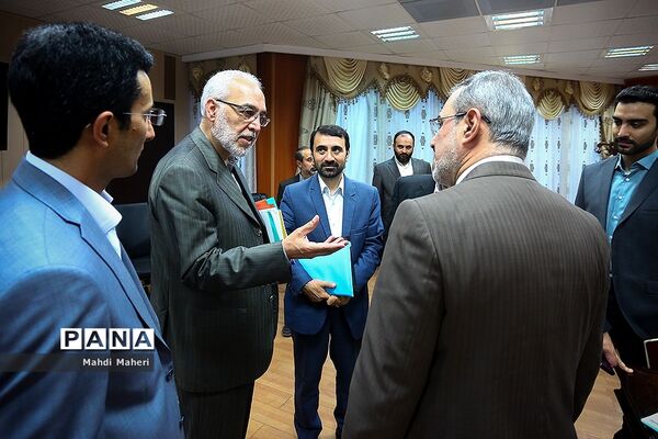ضبط گفت‌وگوی مستقیم وزیر آموزش و پرورش با مدیران مدارس کشور