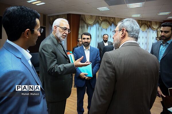 ضبط گفت‌وگوی مستقیم وزیر آموزش و پرورش با مدیران مدارس کشور
