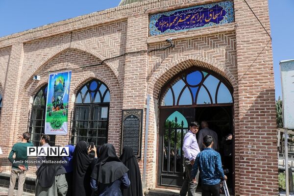 بازدید خبرنگاران از امامزادگان و بقاع متبرکه آذربایجان غربی