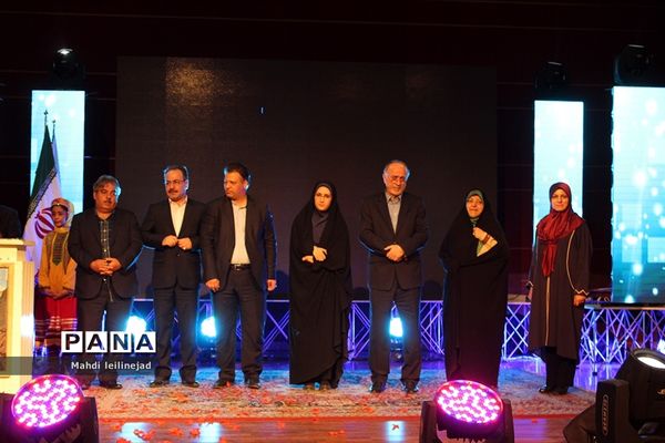 اختتامیه نمایشگاه لباس اقوام