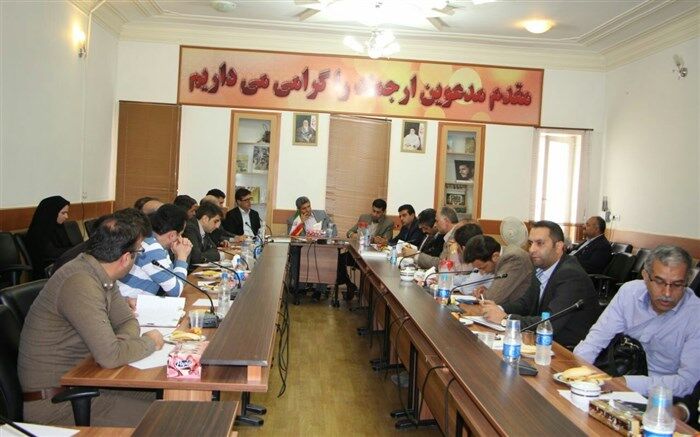 اشتغال جوانان و مبارزه با بیکاری اولویت امروز بیجار است
