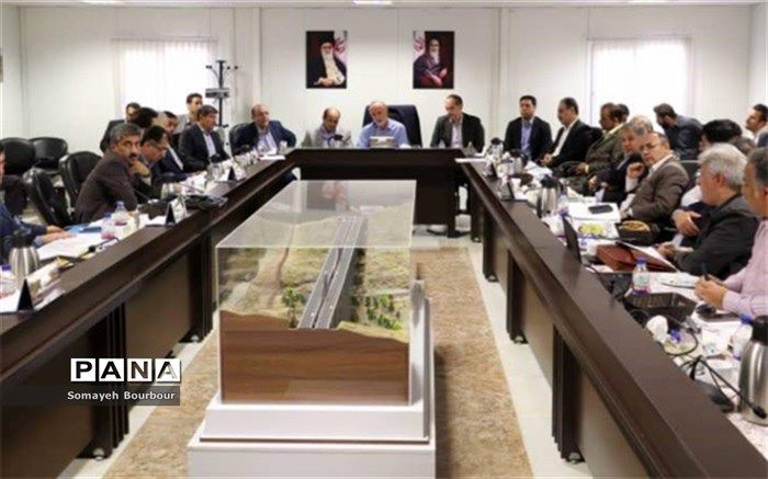 استاندار البرز: تکمیل پروژه های راه سازی البرز با هدف گره گشایی از ترافیک ملی تسریع می شود