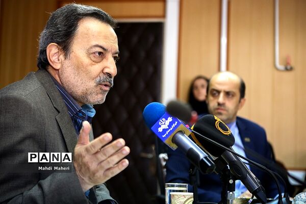 نشست خبری معاون آموزش متوسطه وزارت آموزش و پرورش