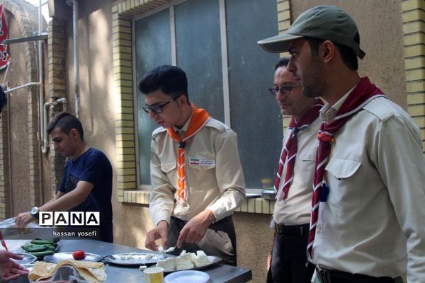 پیش اروی پیشتازان پسر قم در اردگاه ملا صدرا کهک برگزار شد