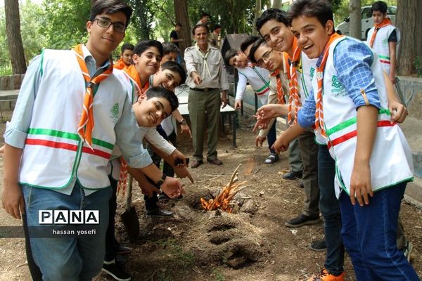 پیش اروی پیشتازان پسر قم در اردگاه ملا صدرا کهک برگزار شد