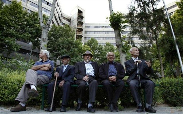 معلمان بازنشسته مشمول قانون منع به‌کارگیری بازنشستگان نمی‌شوند