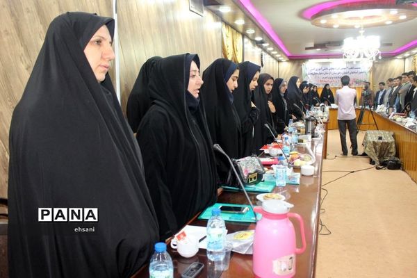 نشست نمایندگان مجلس دانش آموزی قطب3 کشور به میزبانی کهگیلویه وبویراحمد