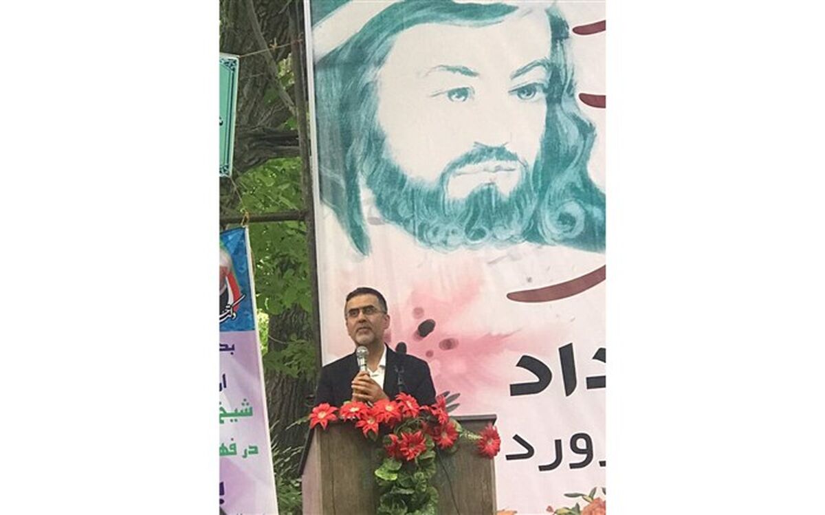 ایوبی: شیخ اشراق را الگوی خود قرار دهیم