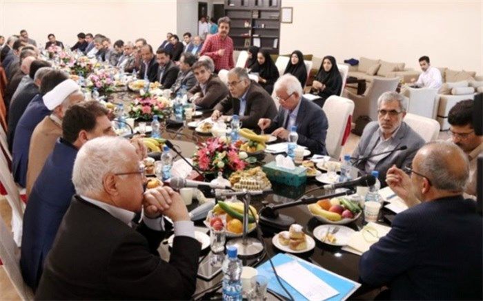 صنعتگران با امید می توانند به کارخود ادامه دهند