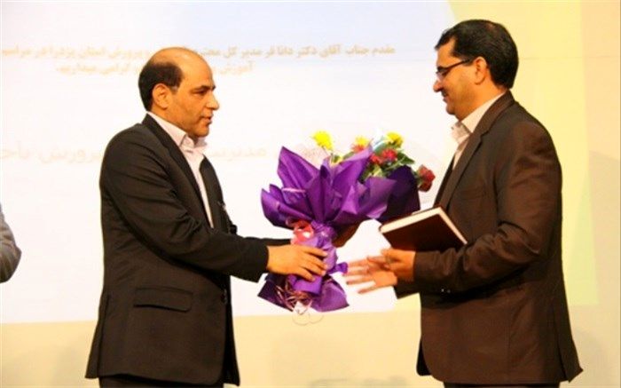 برگزاری آیین تکریم و معارفه مدیرآموزش وپرورش ناحیه 2 یزد