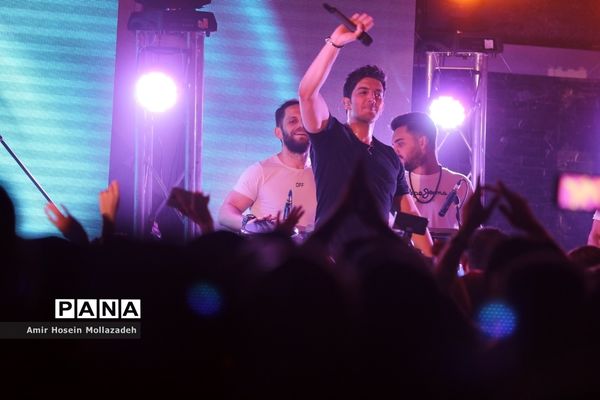 کنسرت فرزاد فرزین در ارومیه