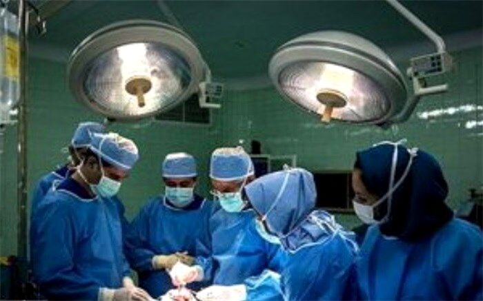 عمل جراحی لوبکتومی لوب میانی ریه به روش توراکوسکوپی در کاشان انجام شد