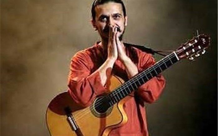 فرمان فتحعلیان: امروز به جای اینکه ترانه‌ها گوش ما را تکان دهد کمر را می‌جنباند