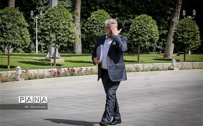 اردکانیان: برنامه‌ای برای قطع آب نداریم