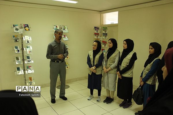 آموزش خبرنویسی و عکاسی خبری ویژه دانش آموزان شهرستان محمودآباد