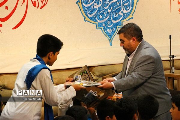 شب ولادت غریب الغربا ، علی بن موسی الرضا (ع) در هیئت انصار الامام رزمندگان کرج