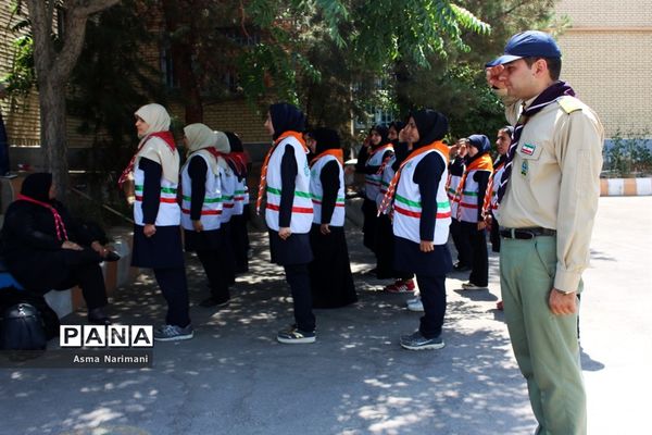 اردوی آموزشی توجیهی تیم‌های منتخب پیشتازان دختر آذربایجان شرقی