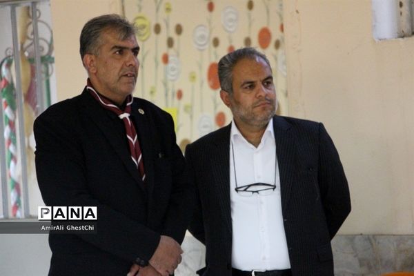 بازدید معاون پرورشی و رئیس سازمان دانش آموزی استان خراسان‌جنوبی از پیشتازان و اعضا سازمان دانش آموزی