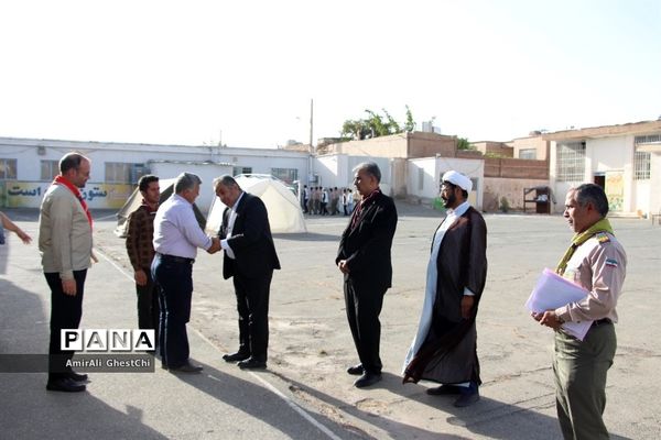 بازدید معاون پرورشی و رئیس سازمان دانش آموزی استان خراسان‌جنوبی از پیشتازان و اعضا سازمان دانش آموزی