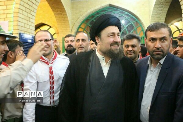 اقامه نماز مغرب وعشا وایرادسخنرانی توسط یادگار امام راحل در اردوگاه شهید باهنر تهران