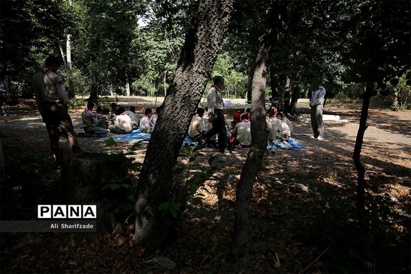 مهارت‌های تشکیلاتی دانش آموزان پیشتاز در هشتمین اردوی ملی