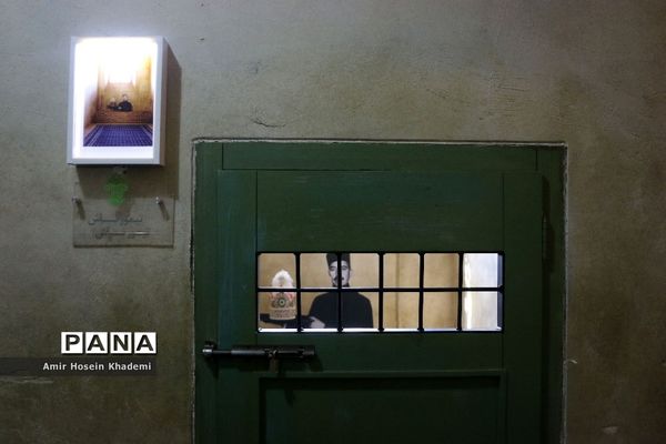 بازدید دانش آموزان پیشتاز هشتمین اردوی ملی از باغ موزه قصر