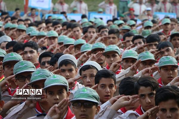 صبحگاه سومین روز از اردوی ملی پیشتازان پسر در اردوگاه باهنر تهران