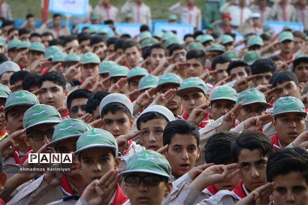 صبحگاه سومین روز از اردوی ملی پیشتازان پسر در اردوگاه باهنر تهران