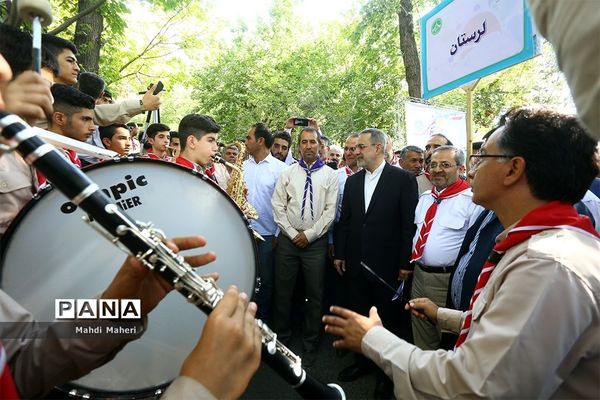 حضور وزیر آموزش و پرورش در هشتمین اردوی ملی پیشتازان، اعضا و مربیان